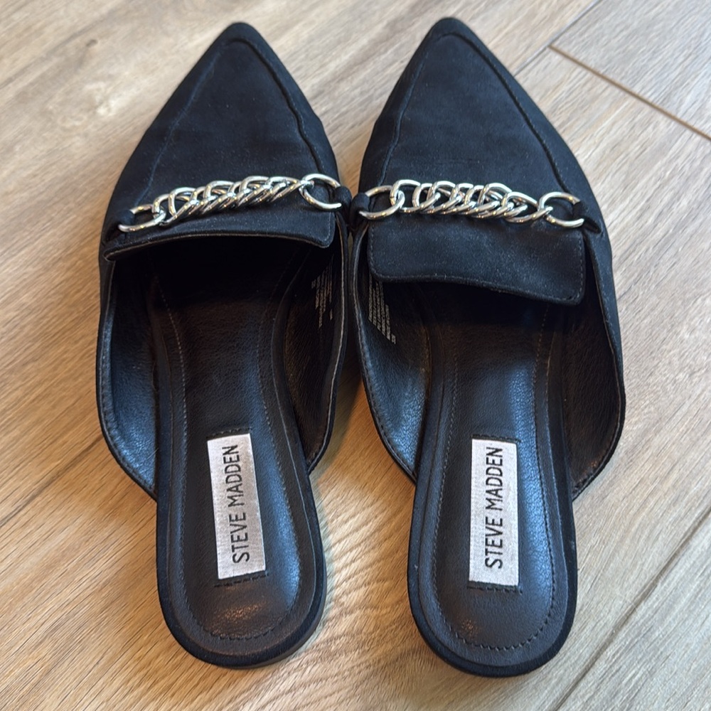 STEVE MADDEN Slip On Open Back Loafers Black Suede Silver Chain Decor Flats NWOT - Picture 2 of 6